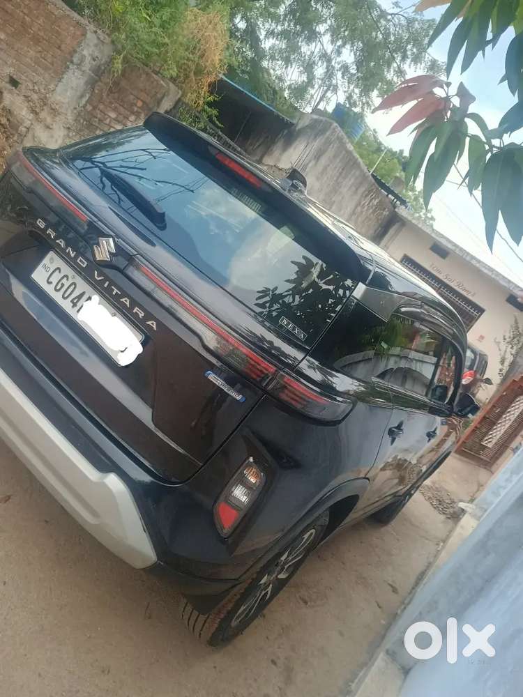 Smart Hybrid Maruti Suzuki Grand Vitara 2024 Petrol Well Maintained