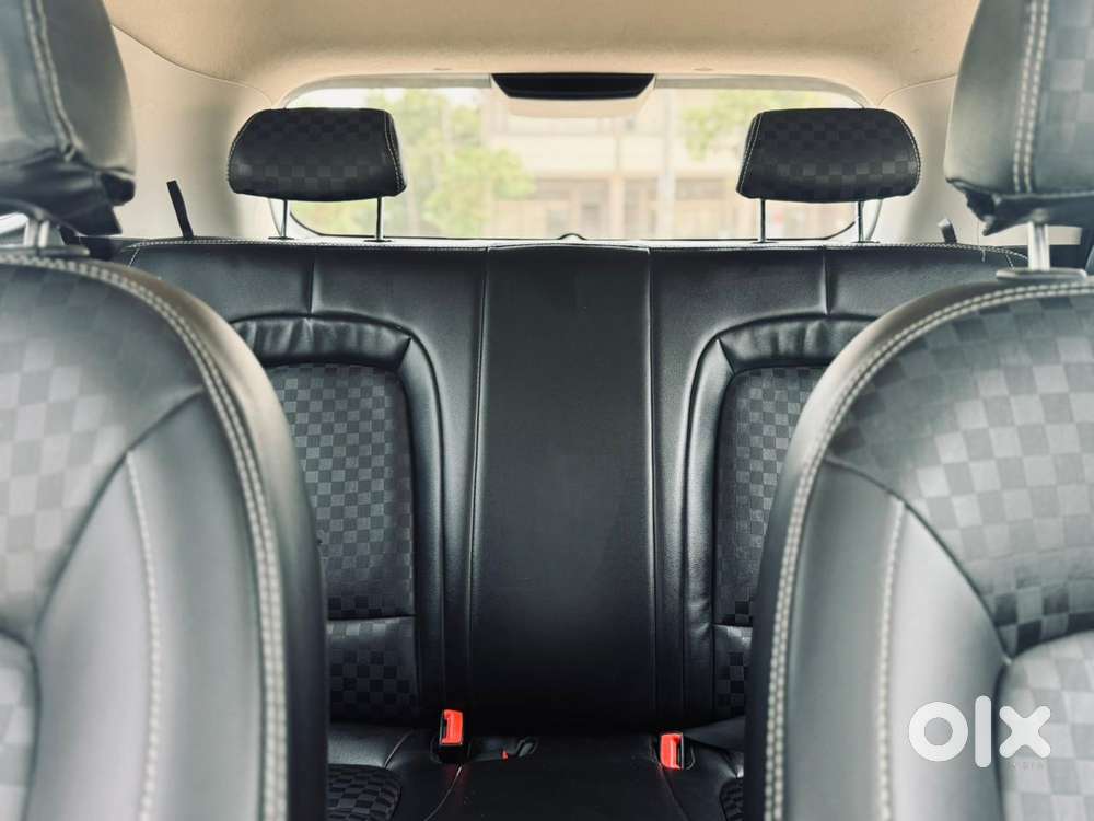 Hyundai Venue 1.0 S (o) Turbo Dct, 2019, Petrol