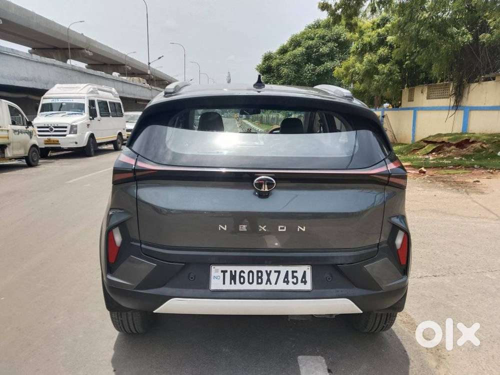Tata Nexon Creative 1.2 Revotron Petrol 6 Amt, 2024, Petrol