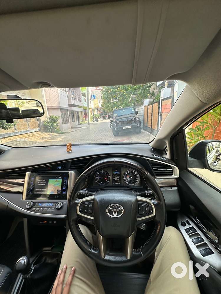 Toyota Innova Crysta 2019