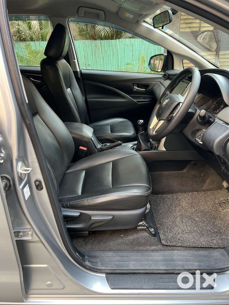 Toyota Innova Crysta