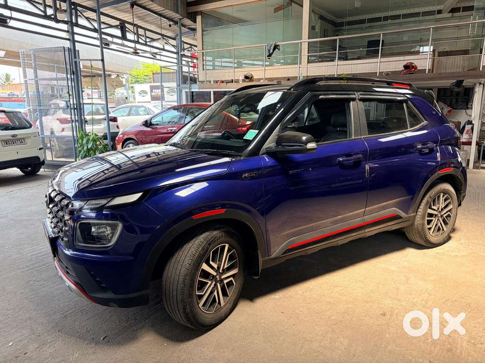 Hyundai Venue N Line N8 Dct Dual Tone, 2022, Petrol