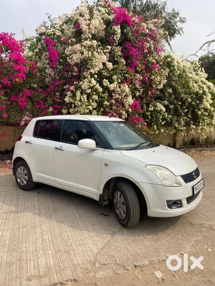 Maruti Suzuki Swift 2009 Petrol 100000 Km Driven