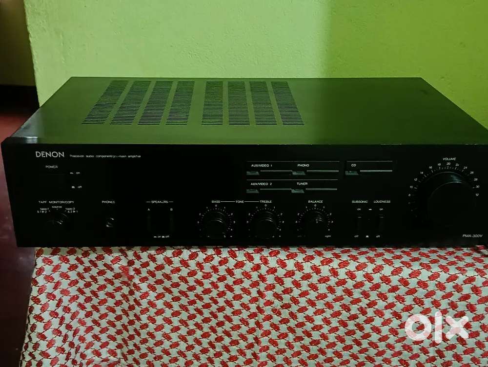 DENON TRANSISTER STEREO AMPLIFIER.