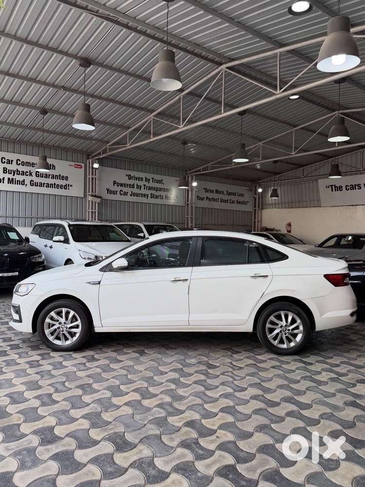 Skoda Slavia 1.5 Tsi Style At, 2023, Petrol