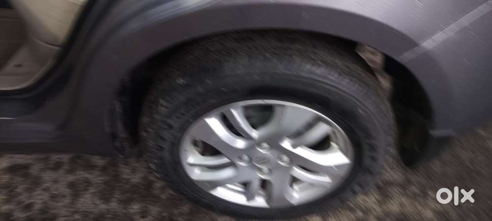 Maruti Suzuki Swift Dzire Zdi Bsiv, 2013, Diesel