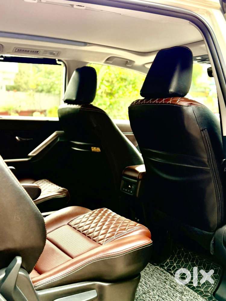 Toyota Innova Hycross 2.0 Vx (o) Hybrid 7 Str, 2025, Petrol