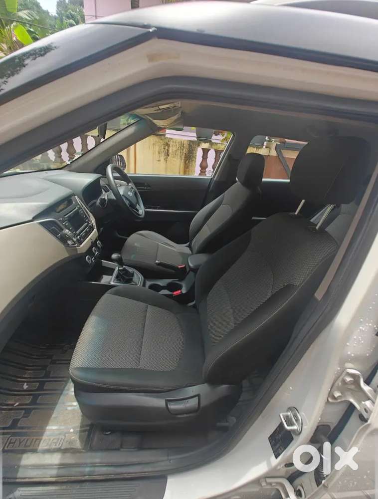 Hyundai Creta 2016 Petrol Manual 49000 Km 2nd Owner