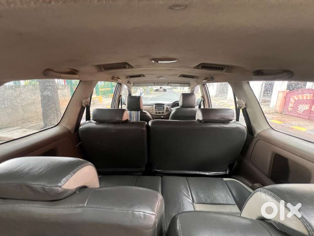 Toyota Innova 2.5 G (diesel) 7 Seater, 2016, Diesel