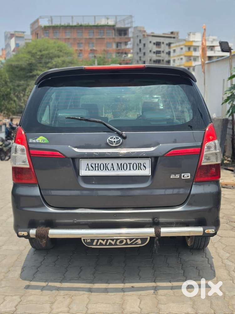 Toyota Innova 2.5 G (diesel) 8 Seater, 2015, Diesel