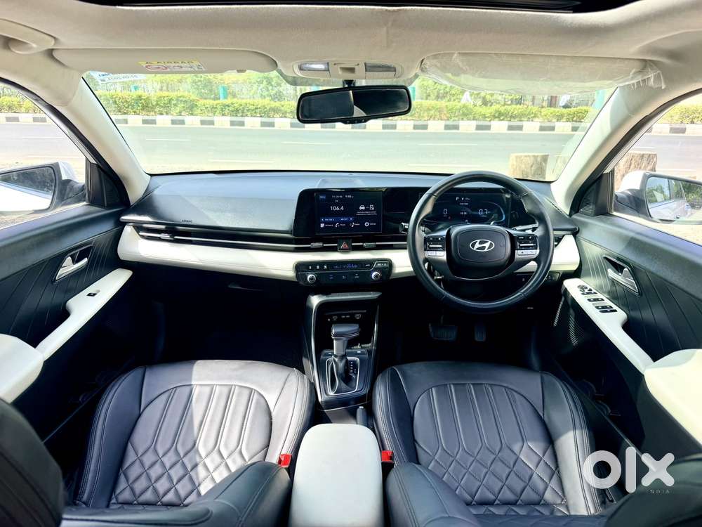 Hyundai Verna 1.5 Sx Ivt, 2024, Petrol
