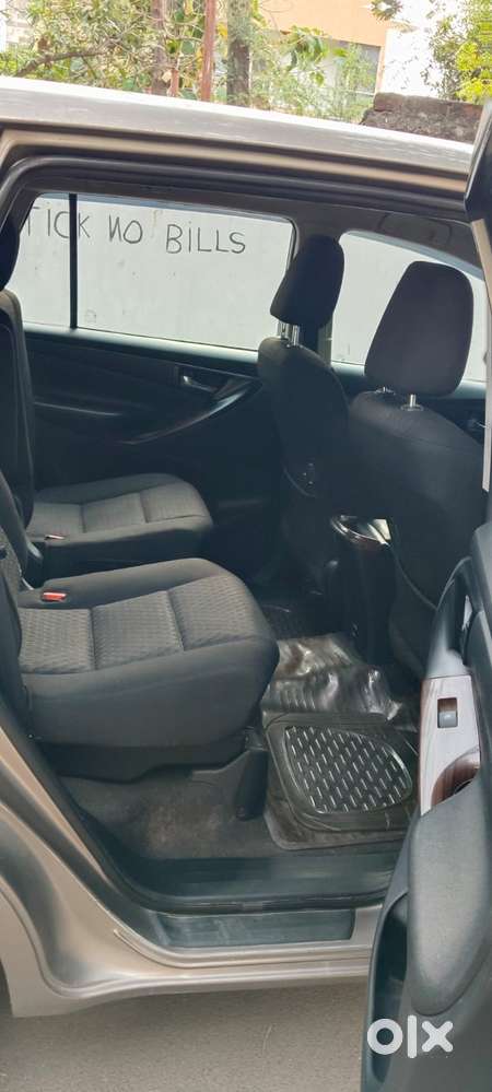 Toyota Innova Crysta 2.4 G Mt 8s, 2017, Diesel