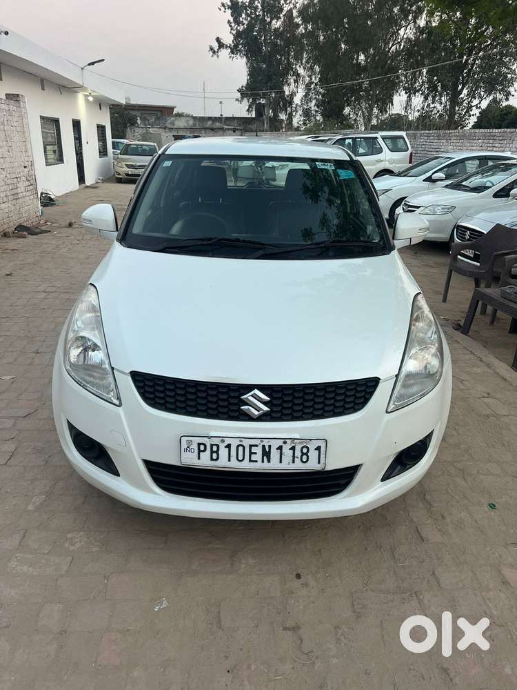 Maruti Suzuki Swift 2011-2014 Vxi, 2013, Petrol