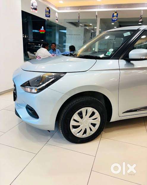Maruti Suzuki New-gen Swift 2024 Petrol 24000 Km Driven