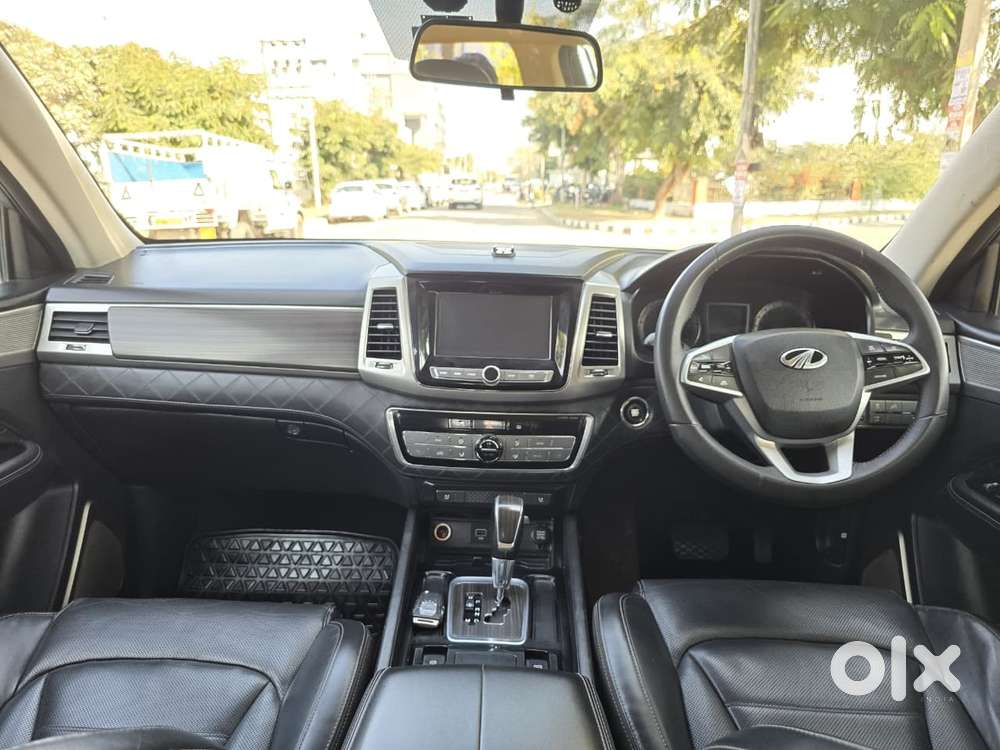 Mahindra Alturas G4 4x2 At, 2019, Diesel