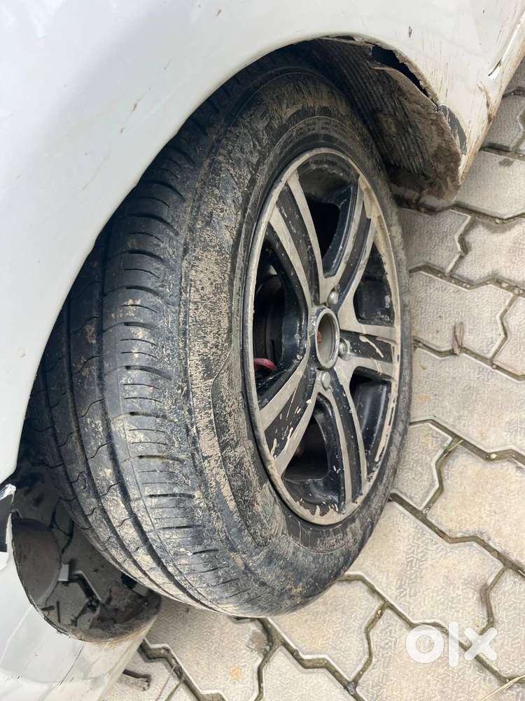 Hyundai Verna 2012 Diesel 121000 Km