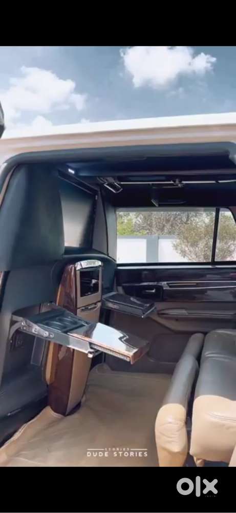 Innova Good Condition Luxury Limousine