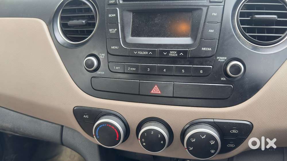 Hyundai Grand I10 Sportz- Cng + Petrol