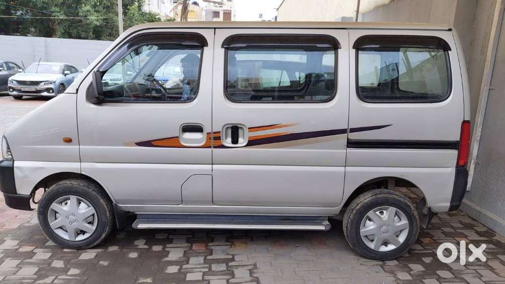 Maruti Suzuki Eeco 5 Str Ac (o), 2020, Petrol