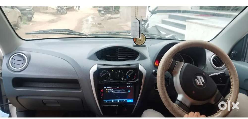 Gaadi Ek Dm Mst H Koi Dikkt Nhi H Sath Chlkr Chaqe Bhi Kr Skte Ho