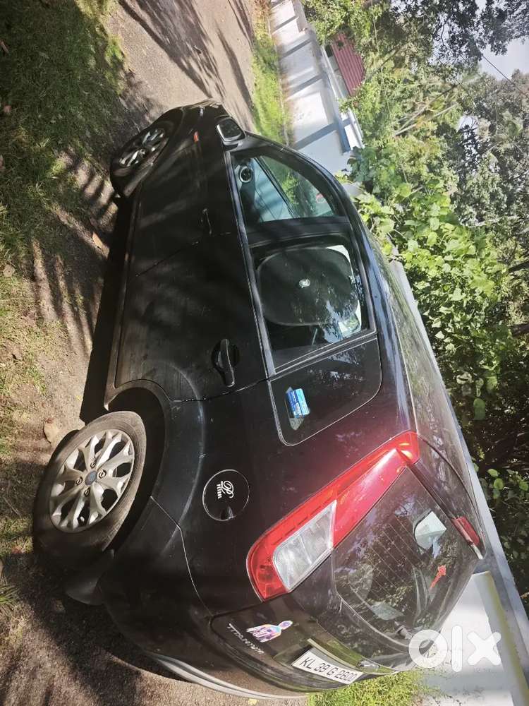 Ford Figo Titanium Plus 2014