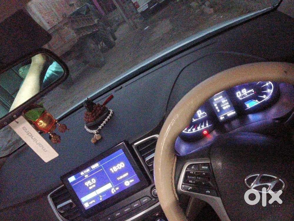 Hyundai Verna 2022 Petrol 35000 Km Driven