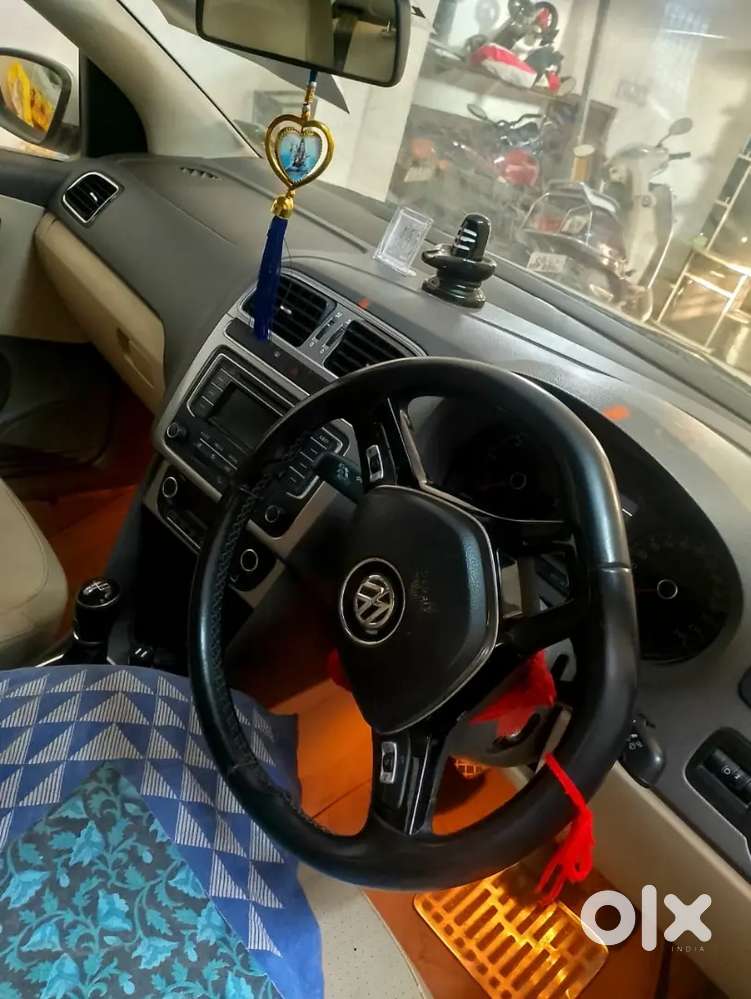 Car Achhi Candition Me Hai