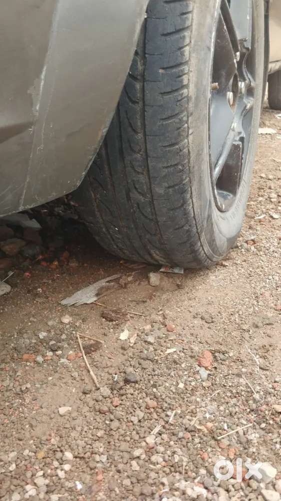 Ford Aspire Titatinium 2002