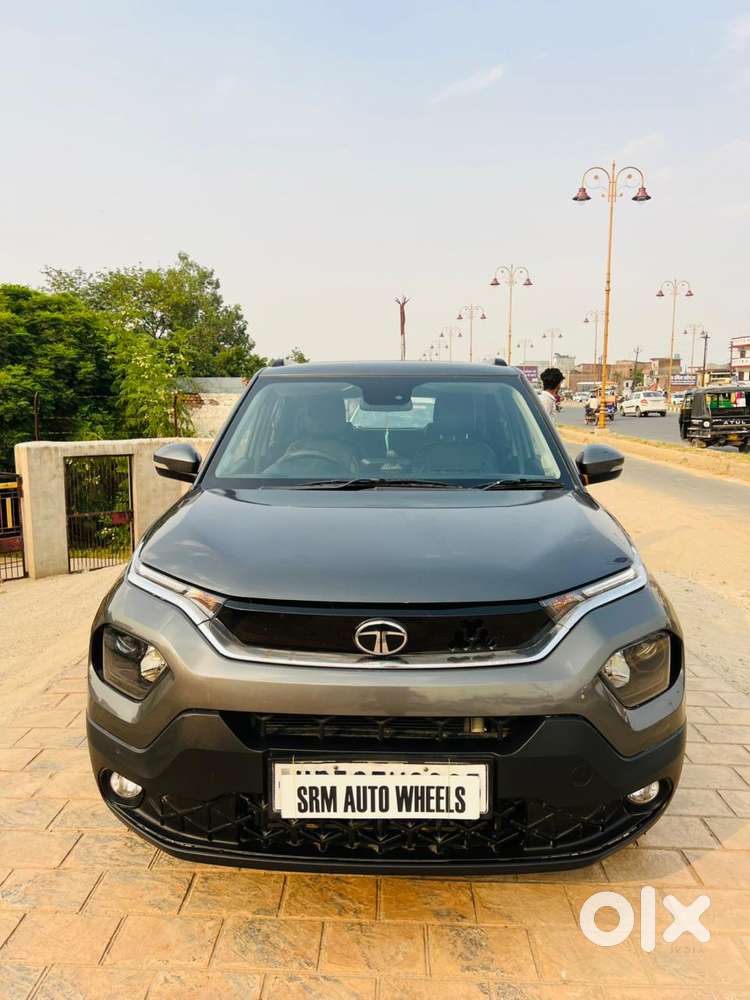 Tata Punch Accomplished Dazzle Sunroof Cng, 2024, Cng & Hybrids