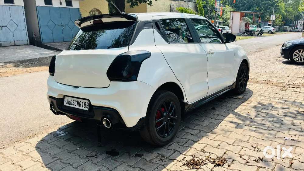 Maruti Suzuki Swift Premium
