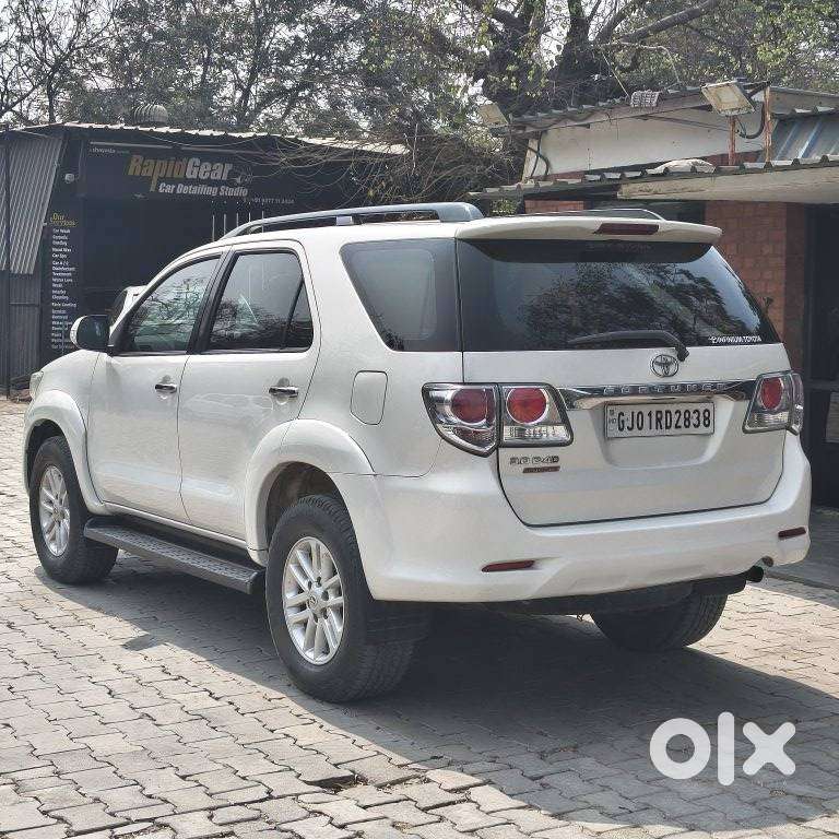 Toyota Fortuner 3.0 4x2 Automatic, 2013, Diesel