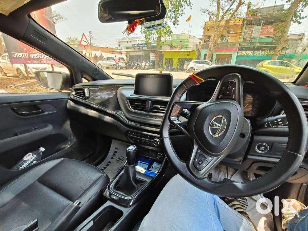 Tata Altroz 2023 Petrol Well Maintained