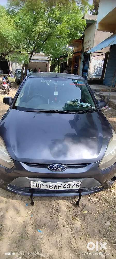 Ford Figo Petrol Zxi 2011 November  5 Sal Badhva Diye H 31 Tak Valid H