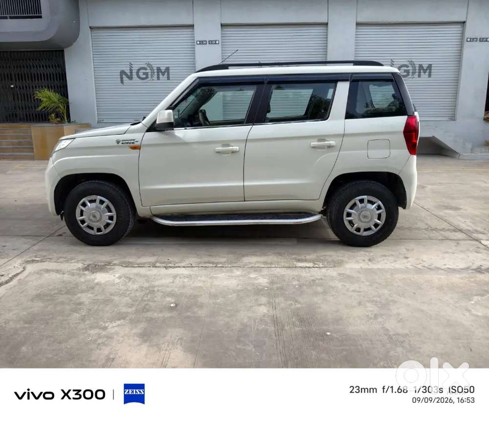 2018 Mahindra Tuv300 T6+ Diesel | 2nd Owner