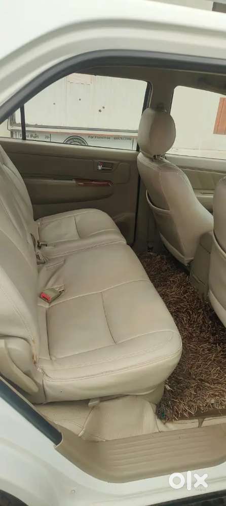 Toyota Fortuner Legender Diesel 2010