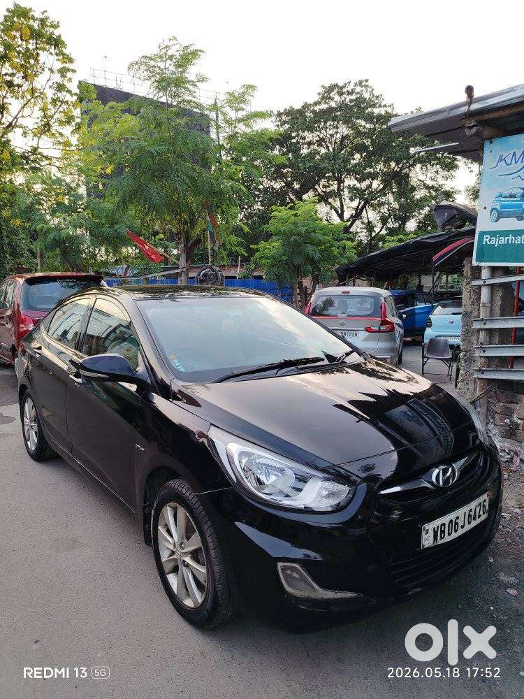 Hyundai Verna Fluidic 1.6 Vtvt Sx, 2012, Petrol