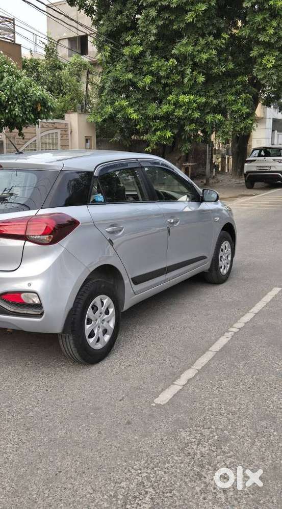 Hyundai I20 Magna 1.2 Vtvt, 2020, Petrol