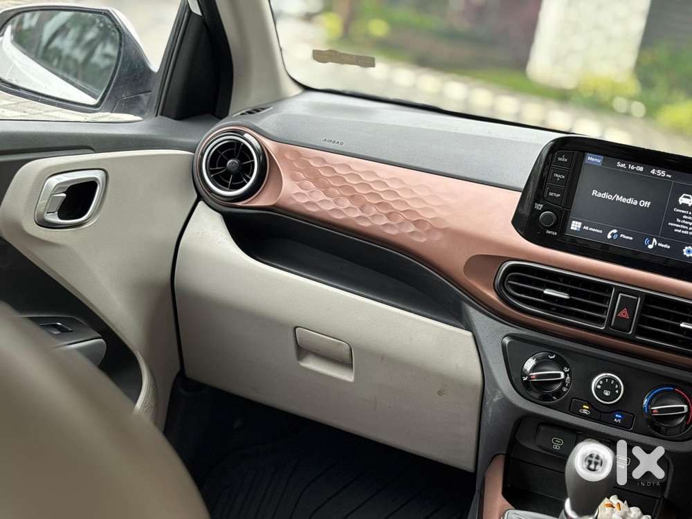 Hyundai Aura Sx 1.2 Cng, 2023, Cng & Hybrids