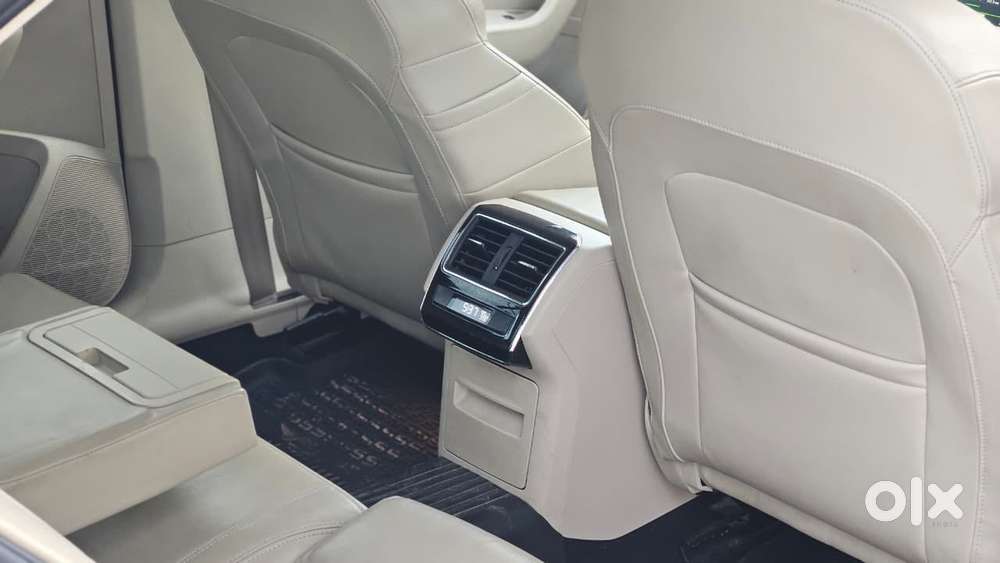 Skoda Superb Style 1.8 Tsi At, 2016, Petrol
