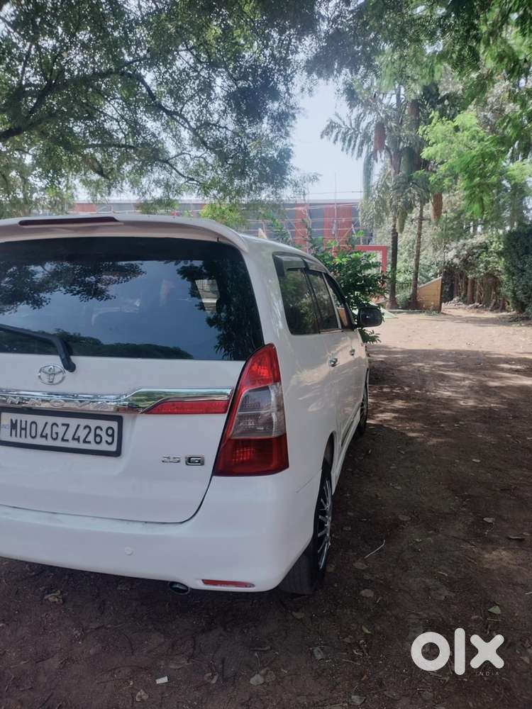 Toyota Innova 2015 Diesel Well Maintained