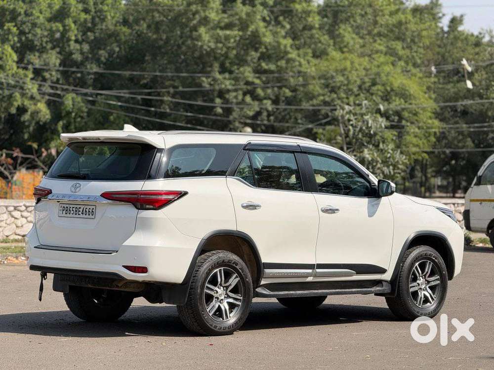 Toyota Fortuner 3.0 4x2 Automatic, 2022, Diesel