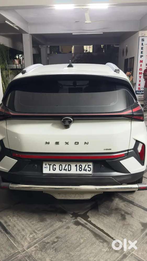 Tata Nexon Petrol & Cng Manual 2025
