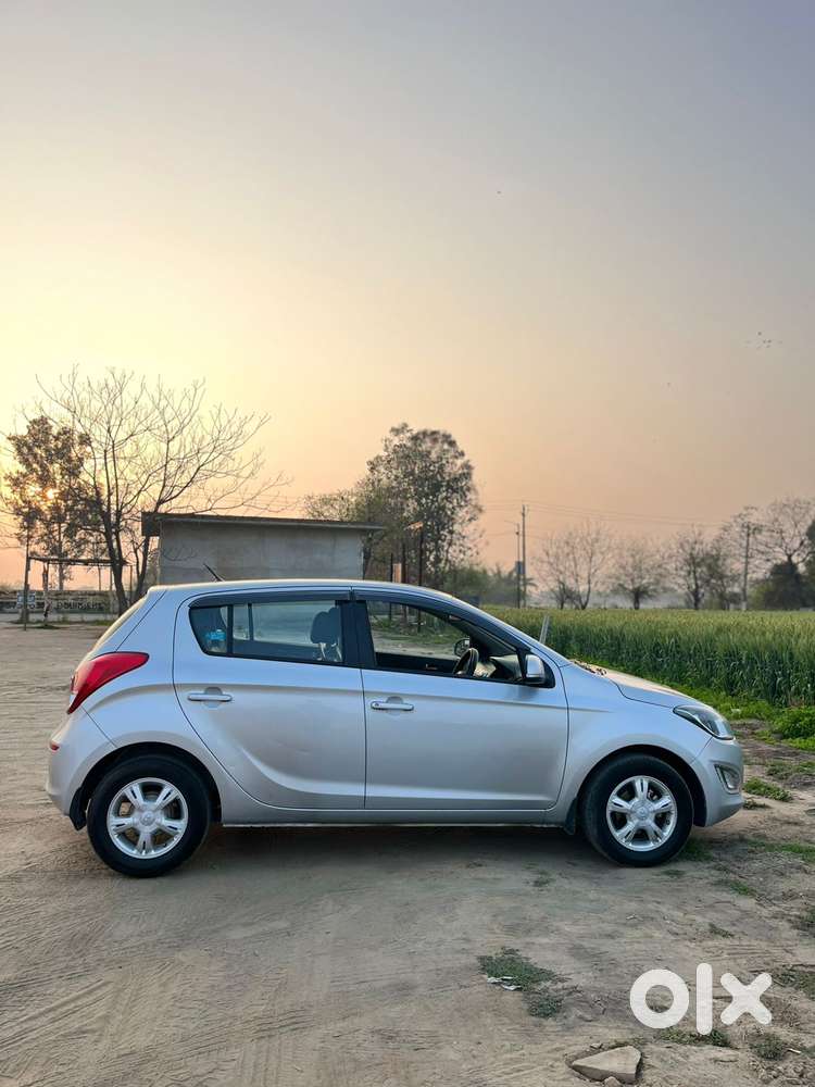 Hyundai I20 2012-2014 Magna Optional 1.2, 2014, Petrol