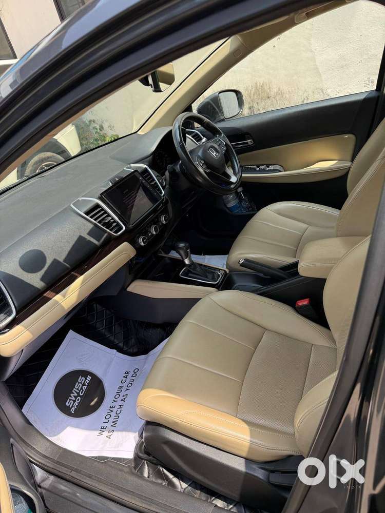 Honda City Zx 2023 Petrol Well Maintained