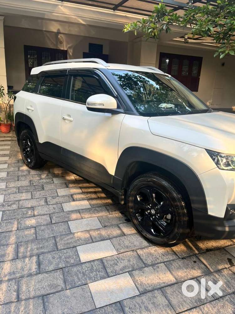 Maruti Suzuki Brezza 2022 Petrol 16450 Km Driven