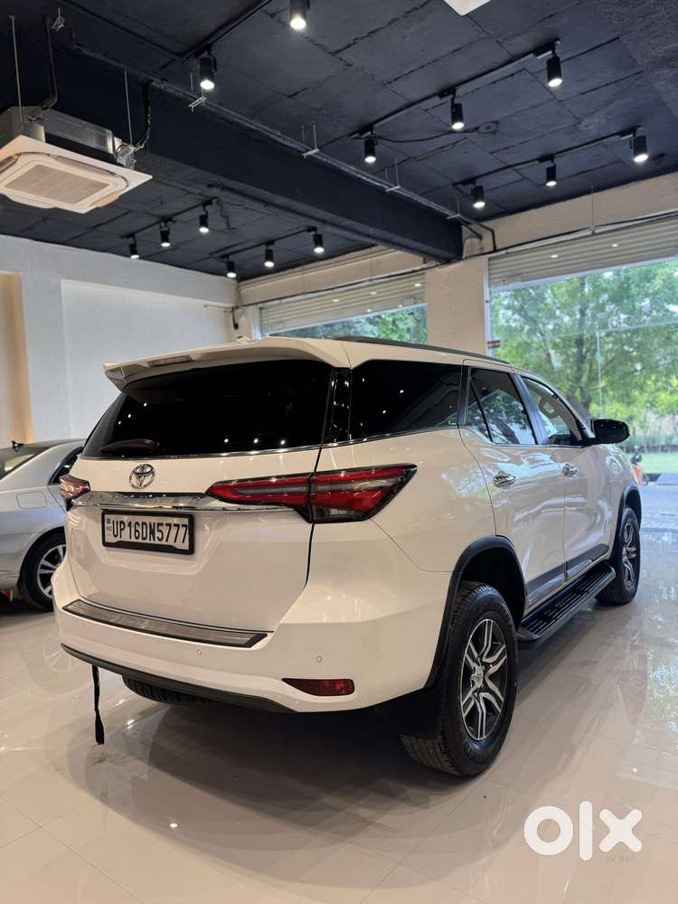 Toyota Fortuner [2021-ongoing] 2.8 2wd Diesel Mt, 2022, Diesel