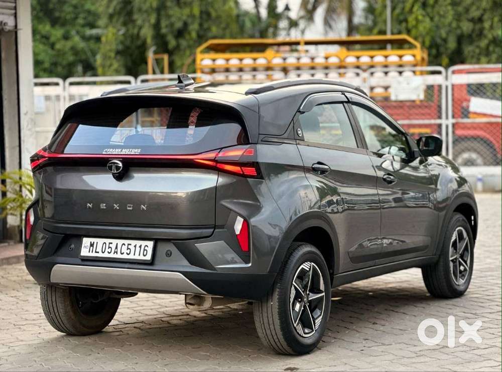 Tata Nexon Fearless Plus S 1.2 Revotron Petrol 6mt Dt, 2024, Petrol