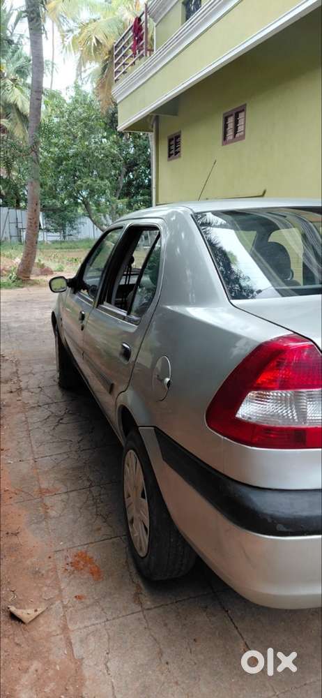 Ford Ikon Diesel 2003