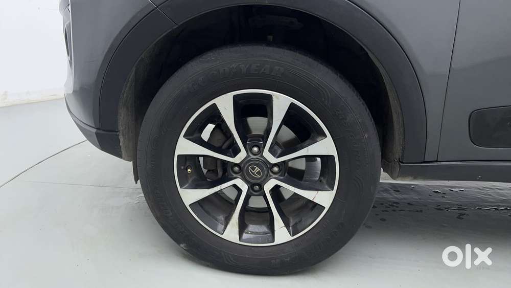 Tata Nexon 1.2 Revotron Xz Plus, 2020, Petrol