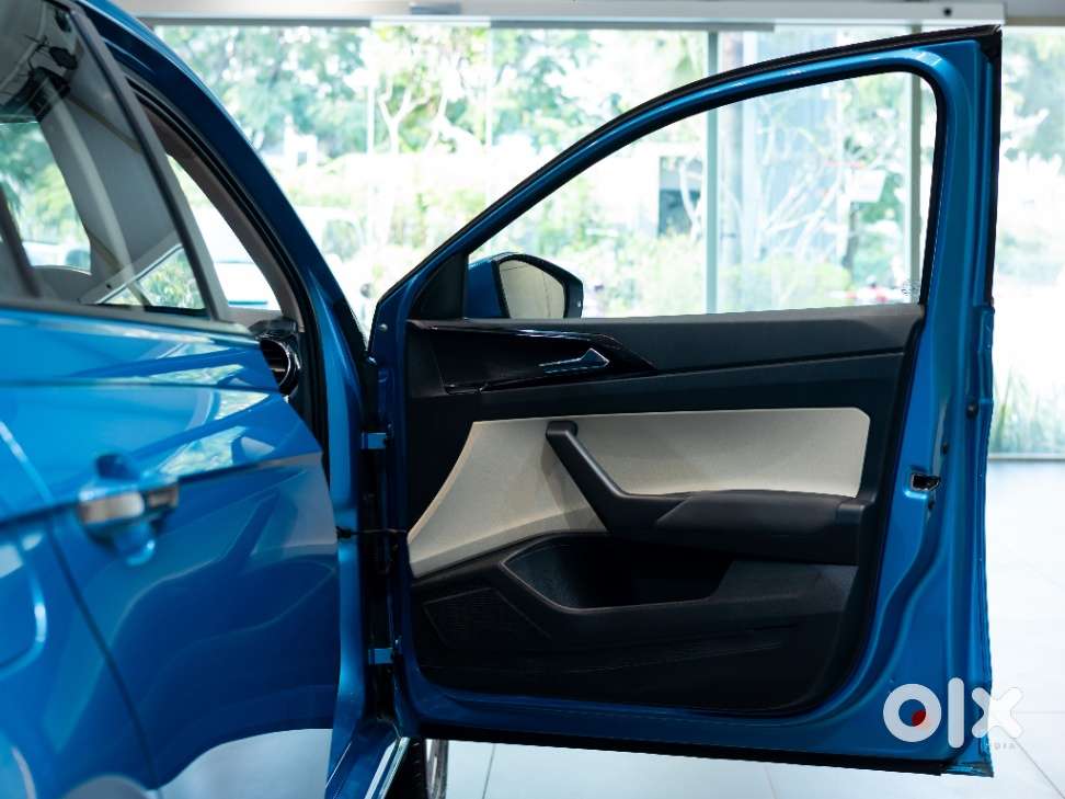 Skoda Slavia Ambition 1.0l Tsi At, 2026, Petrol